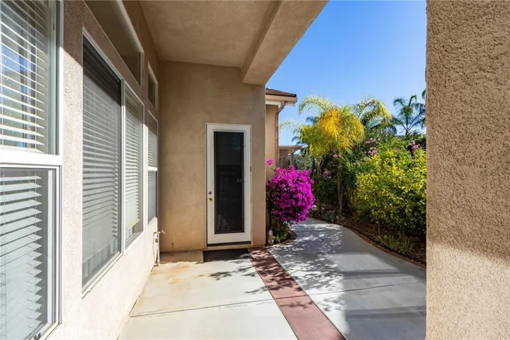 28667 Peach Springs, Menifee, California 92584