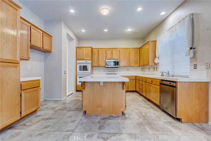 28667 Peach Springs, Menifee, California 92584
