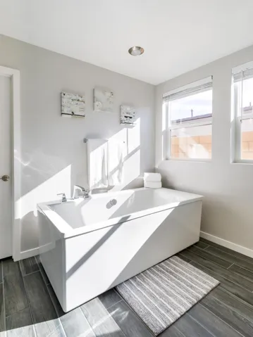 Sylvanus Drive DHS-22