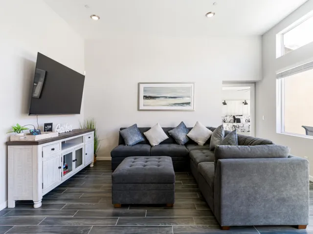 Sylvanus Drive DHS-1