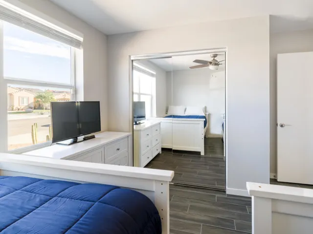 Sylvanus Drive DHS-32