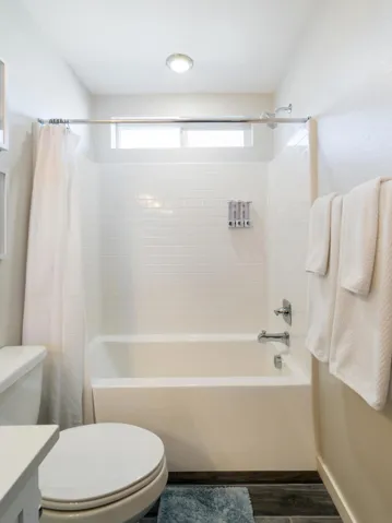 Sylvanus Drive DHS-34