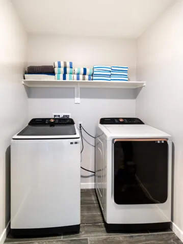 Sylvanus Drive DHS-15