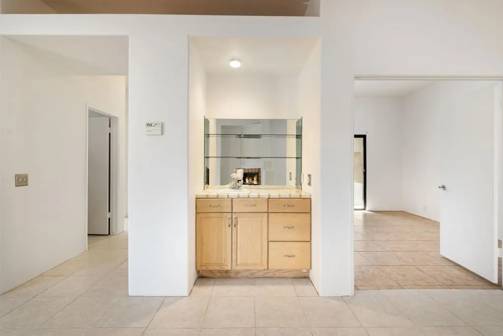 25-web-or-mls-HPEisenhower_OPMG_0326_025