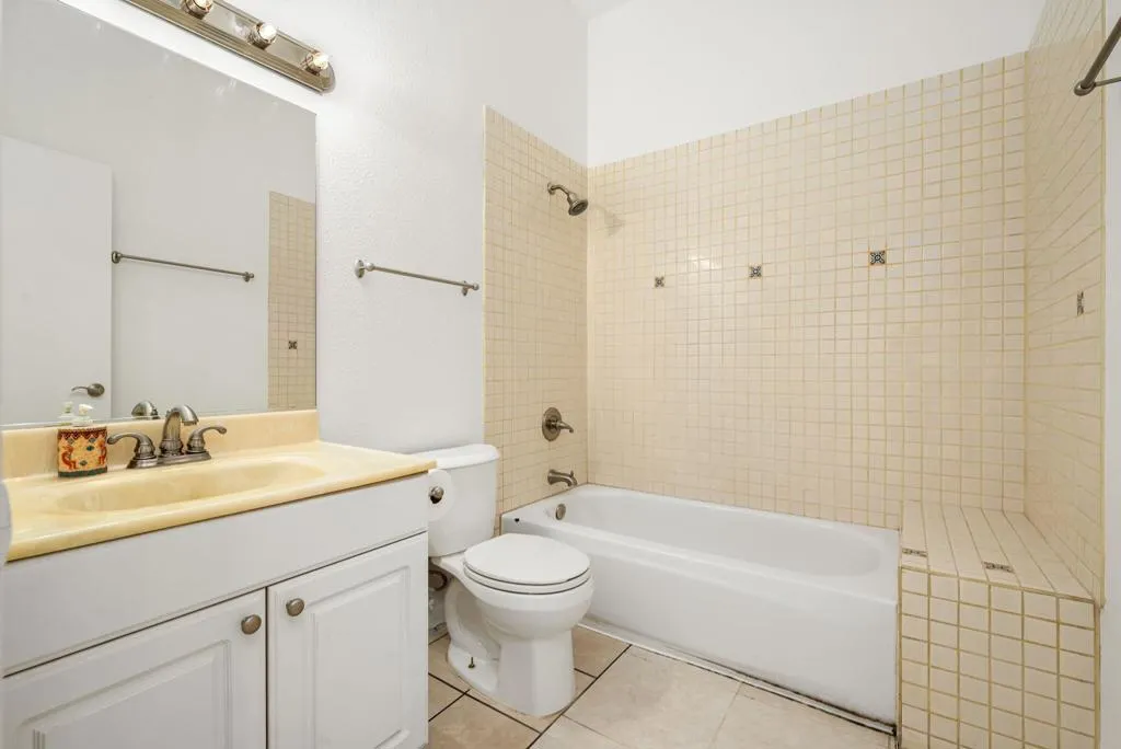 49-web-or-mls-HPEisenhower_OPMG_0326_049