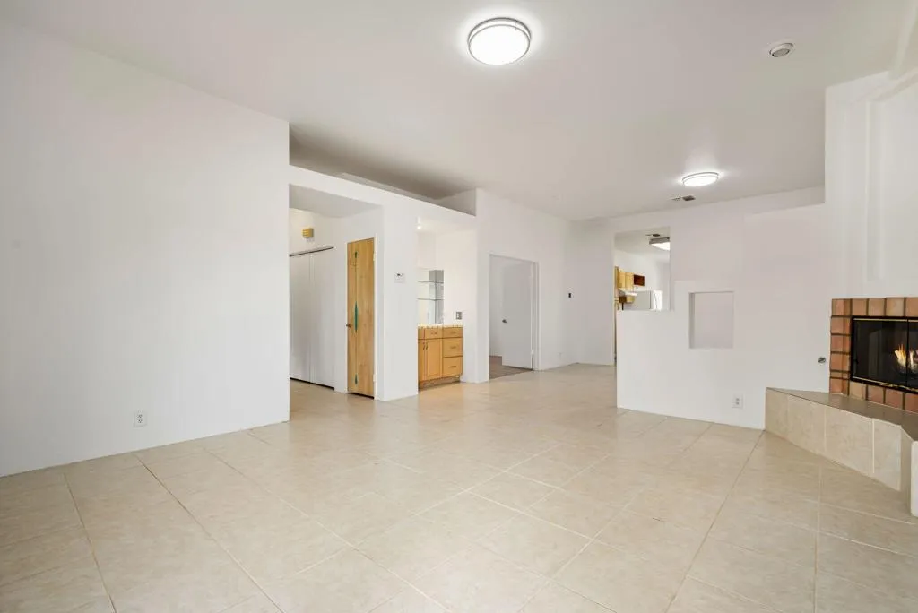 24-web-or-mls-HPEisenhower_OPMG_0326_024