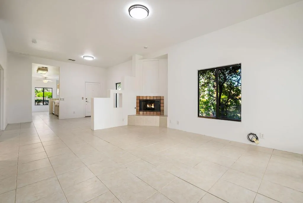 22-web-or-mls-HPEisenhower_OPMG_0326_022