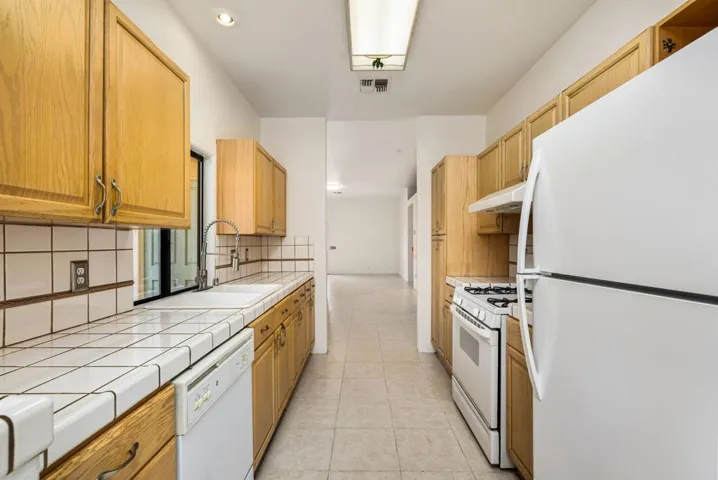 29-web-or-mls-HPEisenhower_OPMG_0326_029