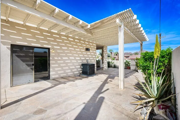 41-web-or-mls-HPEisenhower_OPMG_0326_041
