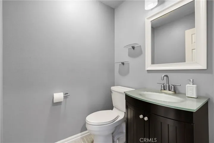 Powder bath