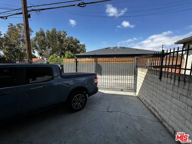 12779 Venice Boulevard, Los Angeles, California 90066