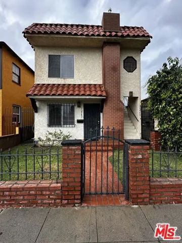 12779 Venice Boulevard, Los Angeles, California 90066