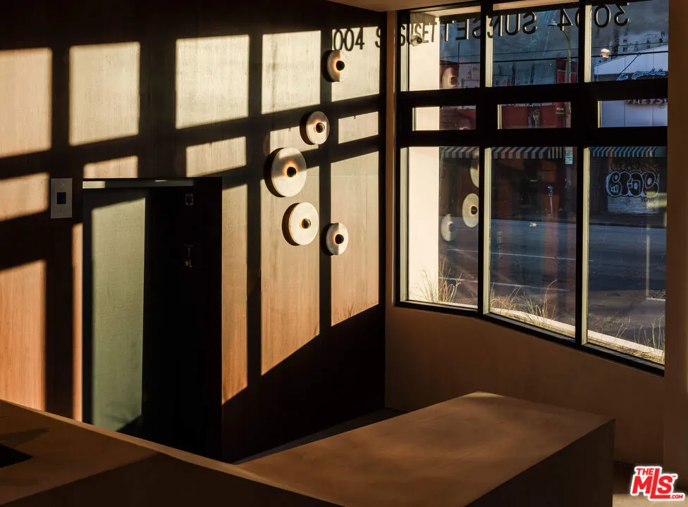 gallery-image 4