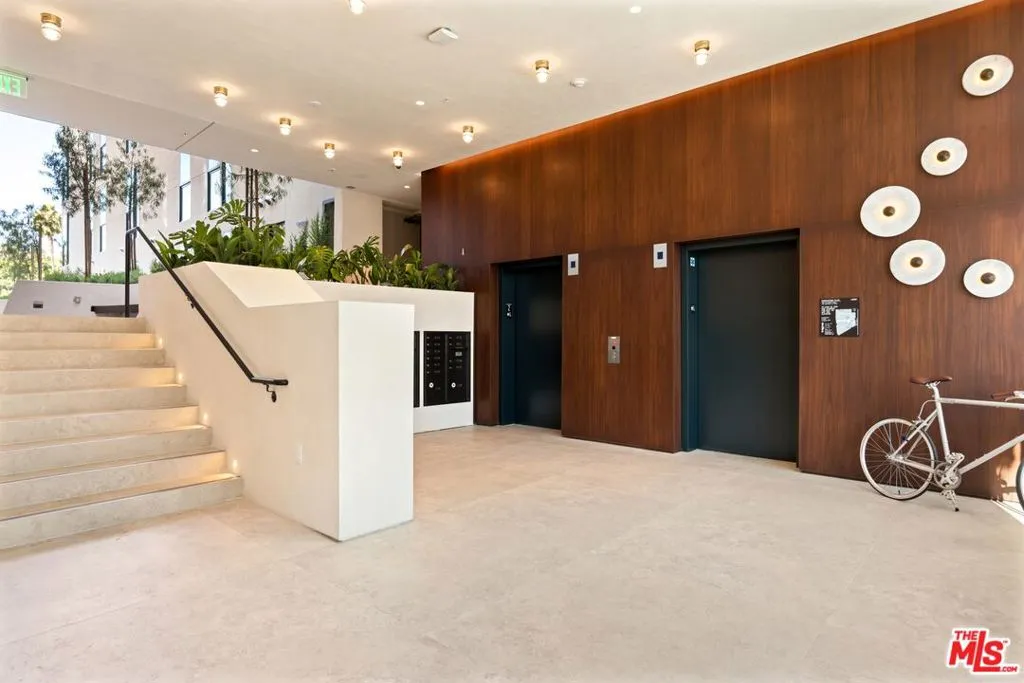 gallery-image 5
