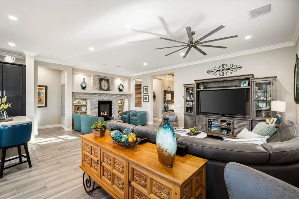 18-web-or-mls-JMMountain_OPMG_0326_018