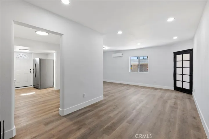 Front unit living area