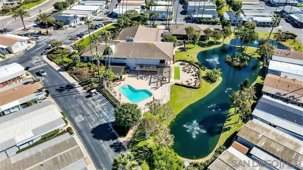 Welcome to Lakeshore Gardens community!