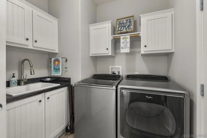 Laundry Room with sink!