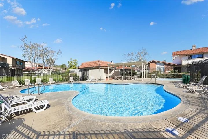 5141 Aspen Dr, Montclair, California 91763