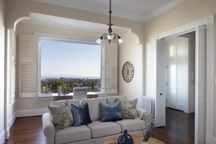 535 Highland Avenue, Santa Cruz, California 95060