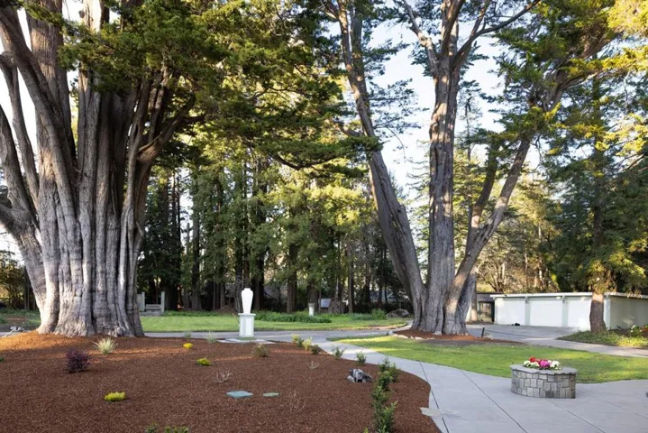 535 Highland Avenue, Santa Cruz, California 95060