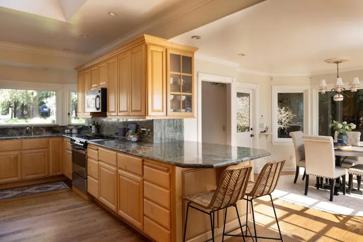 535 Highland Avenue, Santa Cruz, California 95060