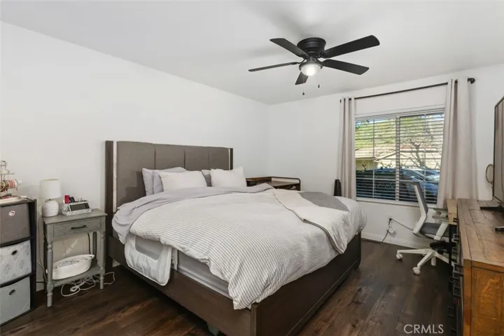 Spacious Primary Suite