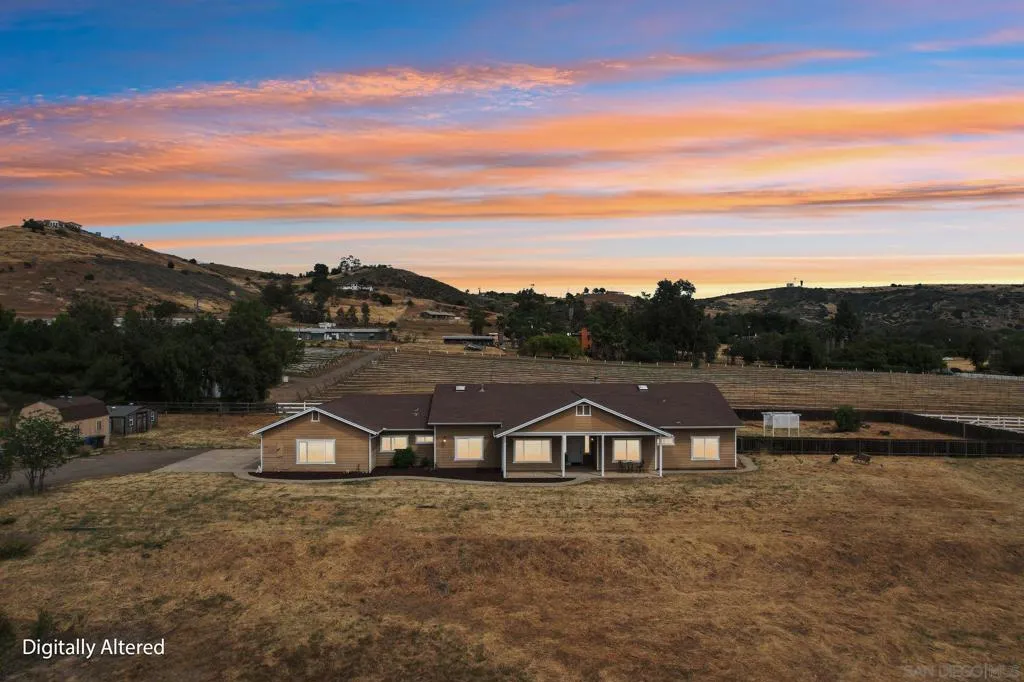 Single level home in Ramona