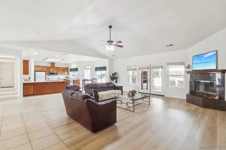 single level home