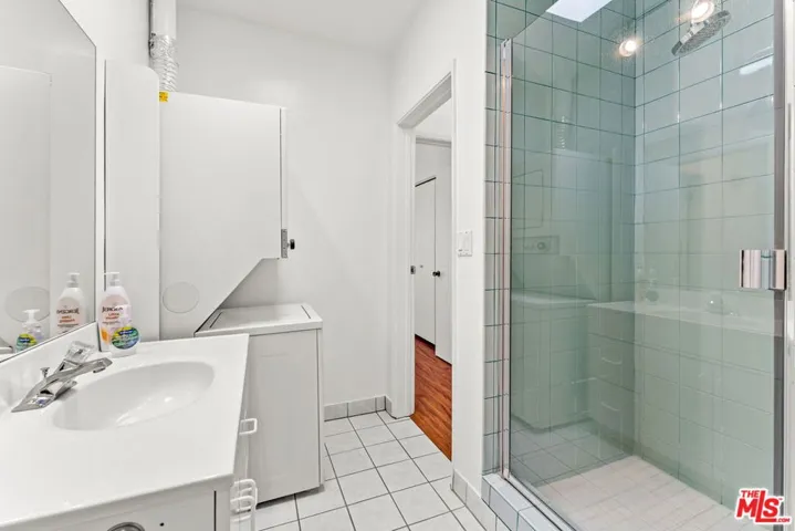 good size shower