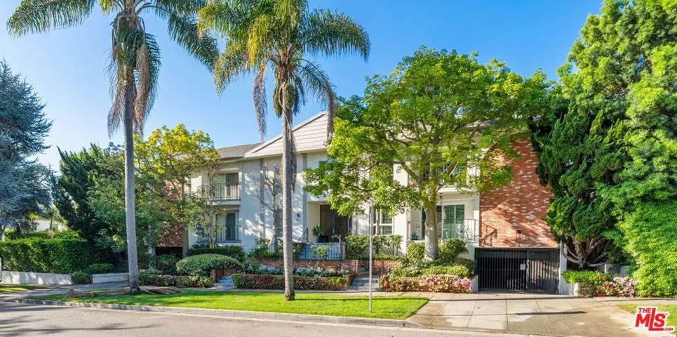 Front Facing Townhome