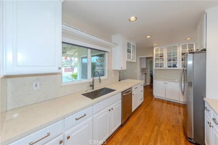 Spacious Kitchen Lots of Counter Space and Serving Station