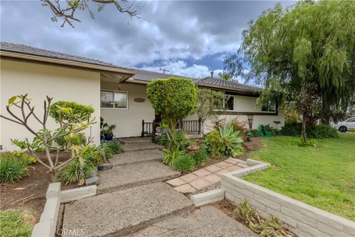 Steps to front door entry