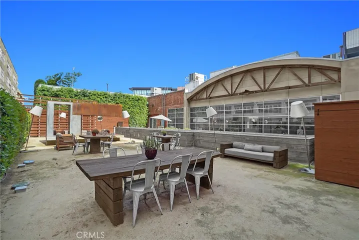 Lots of great common area, great spot to be relaxed or hangout with friends