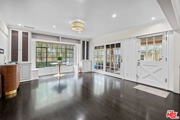Dining/Family area off kitchen