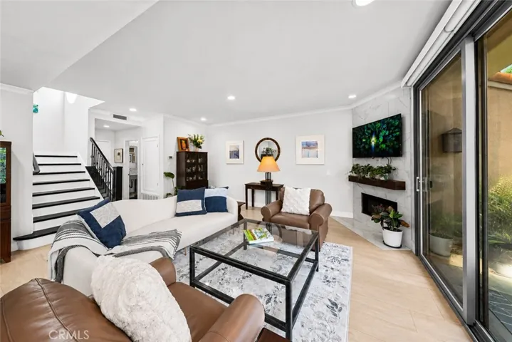 image has been digitally altered showing back wall as white instead of color, chair tone is also adjusted