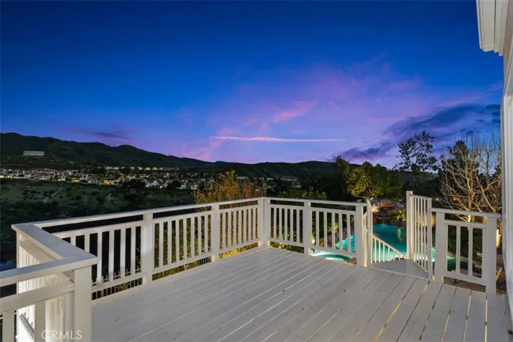 Upper Deck with stairs access from the backyard