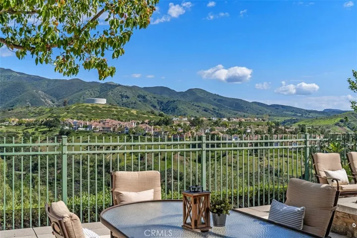 2 Muirfield, Rancho Santa Margarita, California 92679