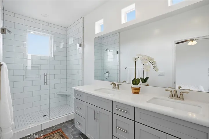 Walk-in Shower