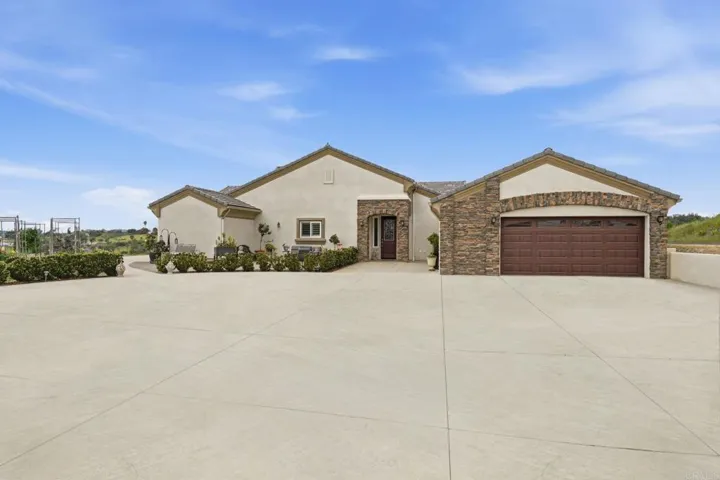 Home's Front Elevation