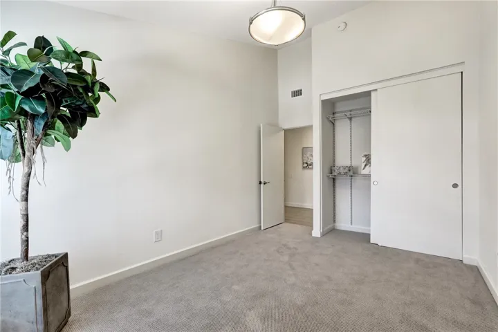 Bedroom #2 - pic 2