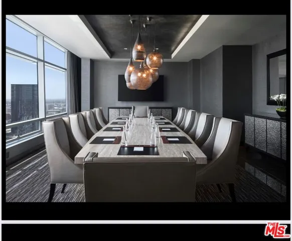 Resident's Conference Room