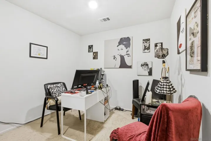 Office use/enterainment area