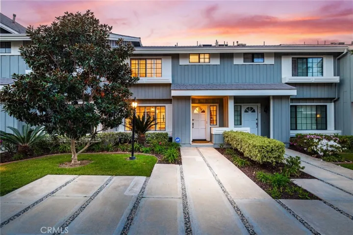 328 Regatta way Seal Beach