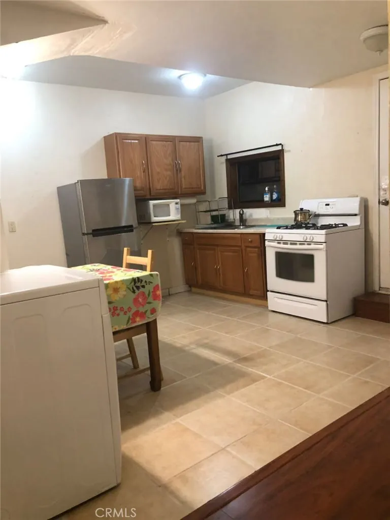 Bottom level kitchen area