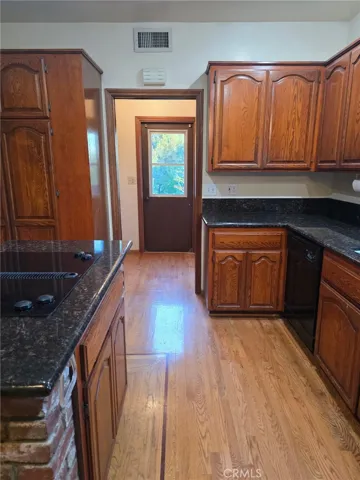 2030 Liliano, Sierra Madre, California 91024