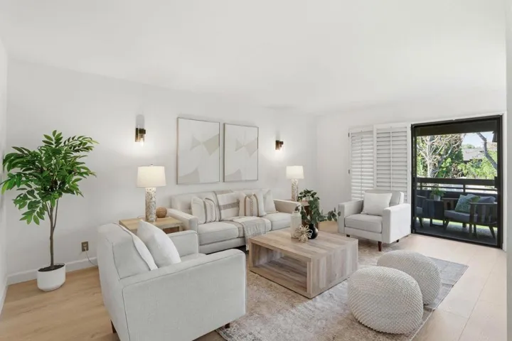 765 San Antonio Road 48, Palo Alto, California 94303