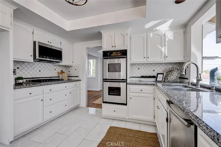 1912 Belmont Lane A, Redondo Beach, California 90278