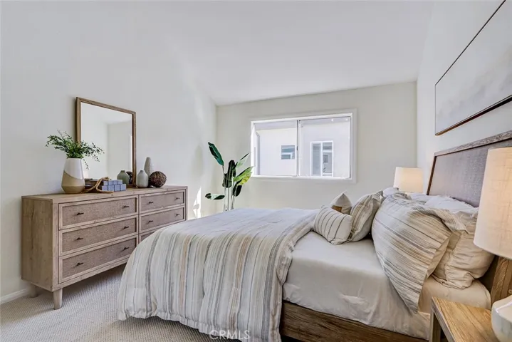 1912 Belmont Lane A, Redondo Beach, California 90278