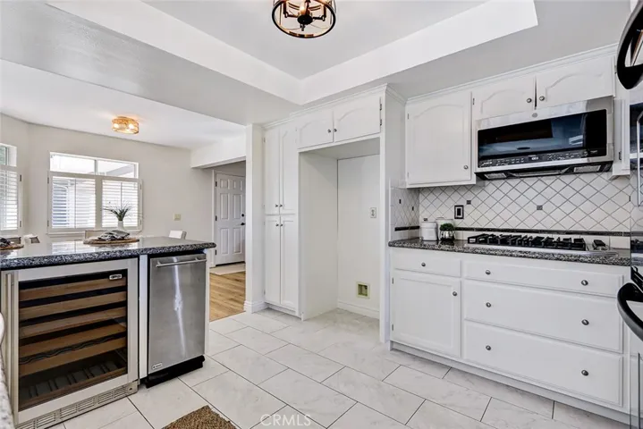 1912 Belmont Lane A, Redondo Beach, California 90278